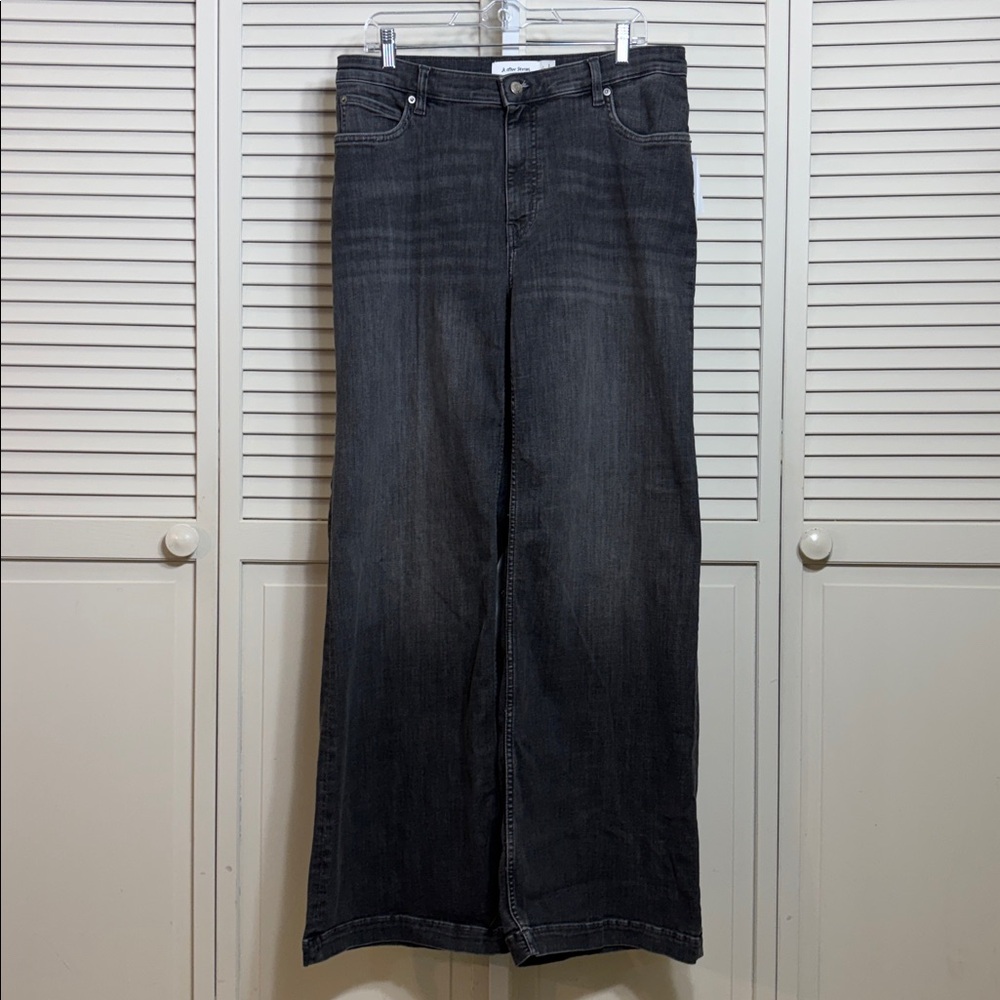 NWT & Other Stories Black Flare & Wide Leg Jeans Size 12